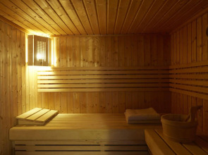 Ammon Zeus Luxury Beach Hotel