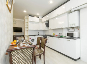 Sofi (Софи) на улице Набережная имени 60-летия СССР