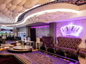 Avani Windhoek Hotel & Casino