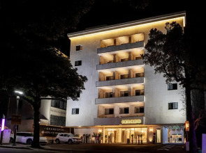 Hotel The Grang Seogwipo