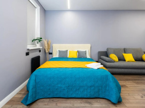 Sunmarine apartments (Санмарин апартментс) на улице Анны Ахматовой