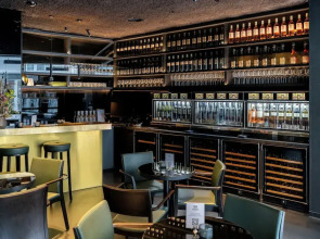 Vintage Apartment Hotel