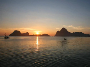 Prachuap Beach Hotel