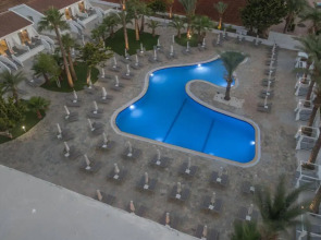 Bohemian Gardens Hotel