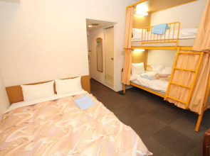 Sakura Hotel Ikebukuro - Hostel