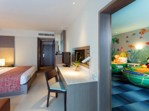 Holiday Inn Resort Phuket by IHG