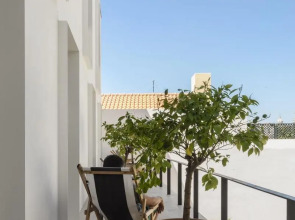 The Late Birds Lisbon Urban Resort