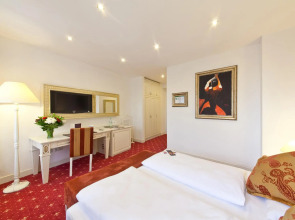 Отель Unique Dortmund