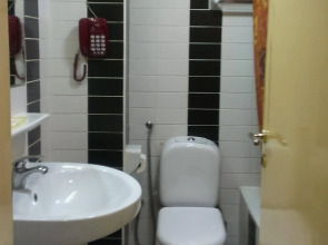 Everest International Hotel