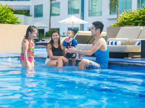 Novotel Manila Araneta City Hotel