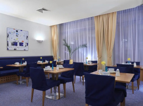 Mamaison Hotel Chain Bridge Budapest