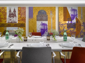 Отель INNSIDE by Melia Prague Old Town