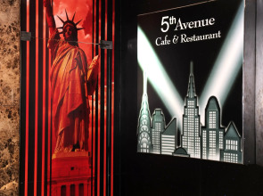 Royal Concorde Hotel & Suite