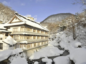 Отель Takaragawa Onsen Osenkaku