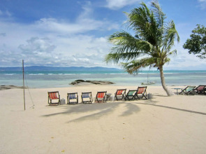 Thaniza Beachfront Resort