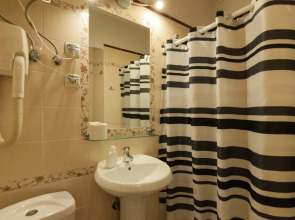 Metropolitan Apartments