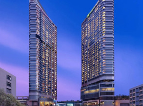 Crowne Plaza Hong Kong Kowloon East by IHG