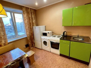 Home Hotel On Stroiteley 79