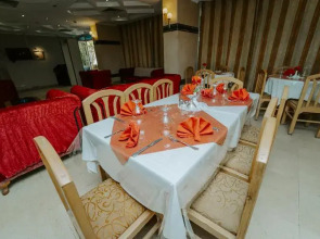 Queens Valley Hotel, Restaurants, Bars and Spa Luxor