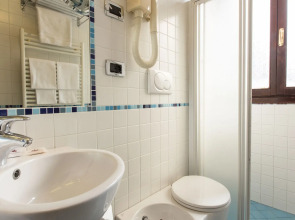 Hotel Ambassador Tre Rose