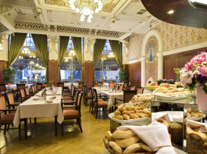 Palatinus Grand Hotel