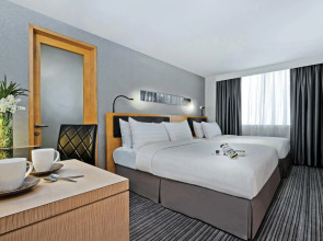 Отель Kew Green Wanchai HK