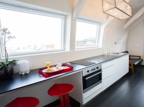 Quentin Amsterdam Hotel