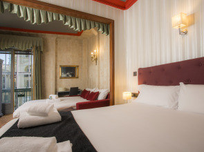 Casual del Teatro Madrid Hotel