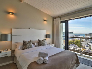 Отель Whale Coast All-Suite-Hotel