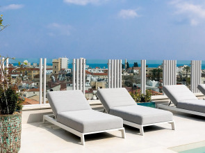 Hotel Indigo Larnaca by IHG