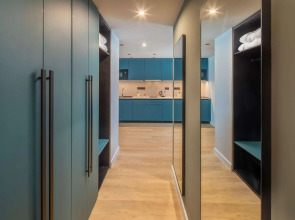 Escala Hotel & Suites