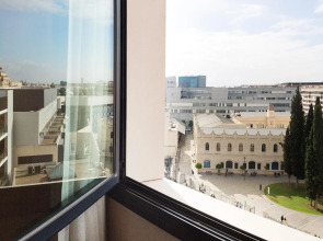 Occidental Sevilla Viapol