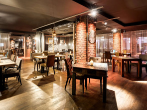 Отель pentahotel Brussels City Centre