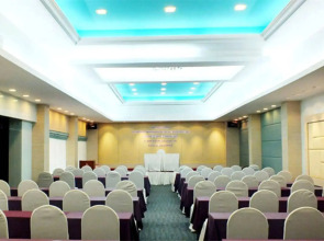 The Cha-am Methavalai Hotel