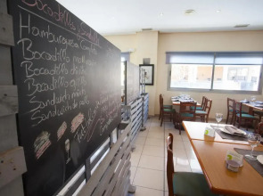 Travelodge Alicante Puerto