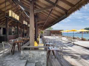 Haadtien Beach Resort