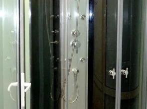 «Неразлучники» - Хостел