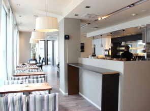 Stoltzen Hotel  Apartments