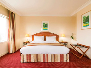 Отель Pullman Bucharest World Trade Center