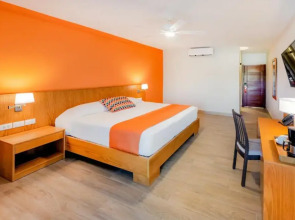 Coral Costa Caribe Beach Resort - All Inclusive