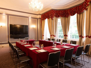 Gem Strathmore Hotel