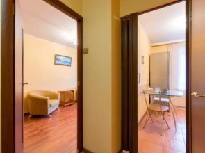 Апартаменты на Комендантском 25