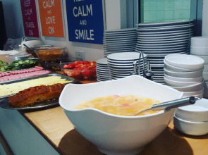 New York Plaza Hotel Apartments