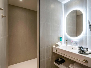 Novotel Nice Arenas Aeroport