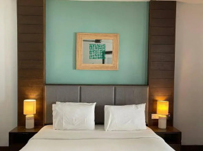 Perhentian Island Resort