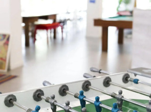 Meet Gardalake Hostel