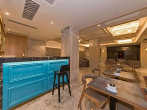 Golden Royal Hotel & Spa