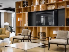 Клавдий Апарт на проспекте Андропова