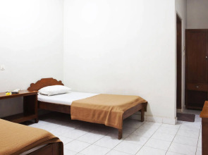 Palm Garden Kuta Hotel