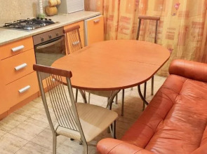 Огни Саратова на ул. Московская, 134/146